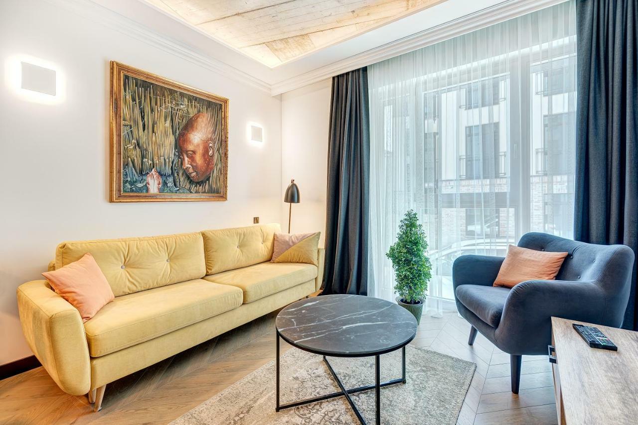 Happy Inn Presidential, Self Check-In, Parking In The Underground Garage VNO Eksteriør billede