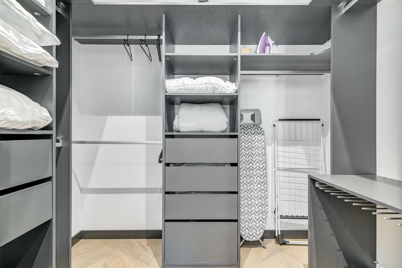 Happy Inn Presidential, Self Check-In, Parking In The Underground Garage VNO Eksteriør billede